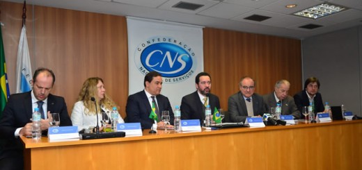 destaque-cns-ministro